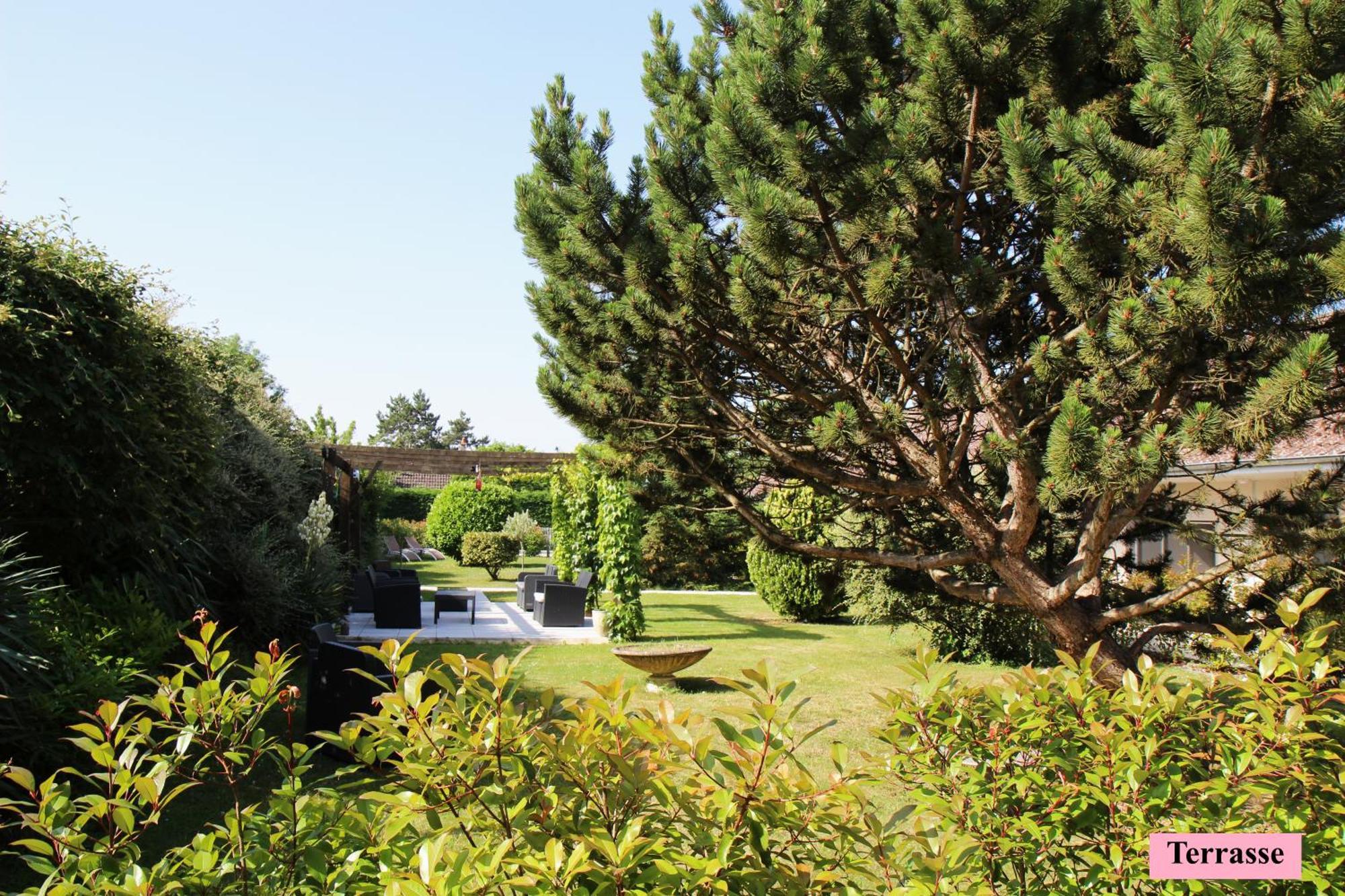 Hotel Le Clos Badan Nuits-Saint-Georges Eksteriør billede