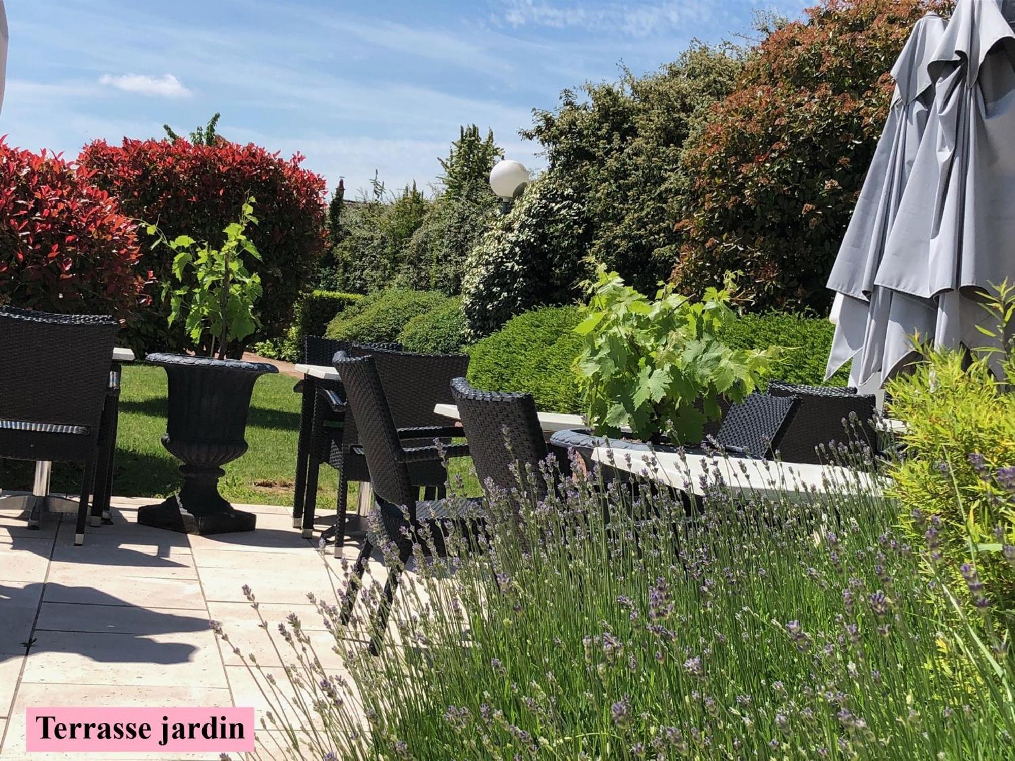 Hotel Le Clos Badan Nuits-Saint-Georges Eksteriør billede