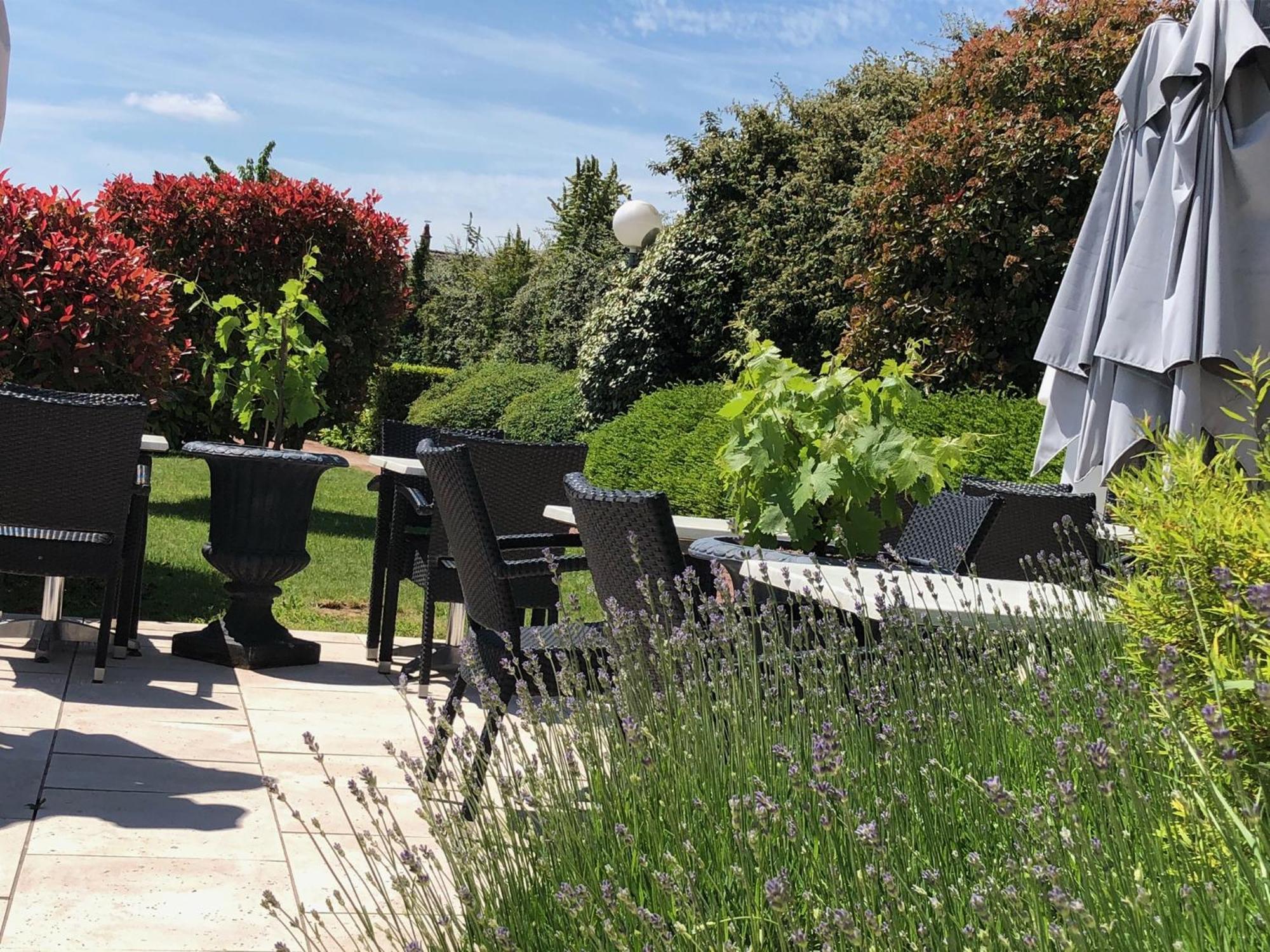 Hotel Le Clos Badan Nuits-Saint-Georges Eksteriør billede